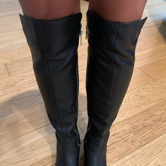 Michael Kors Boots - Picture 1 of 6